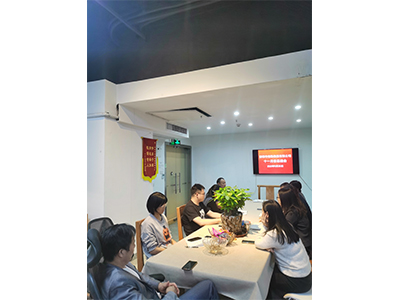 南凯小编分享-南凯物流召开11月总结大会